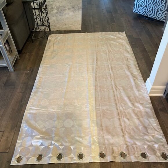 Beige Curtins 84 long x 50 wide - Picture 3 of 6